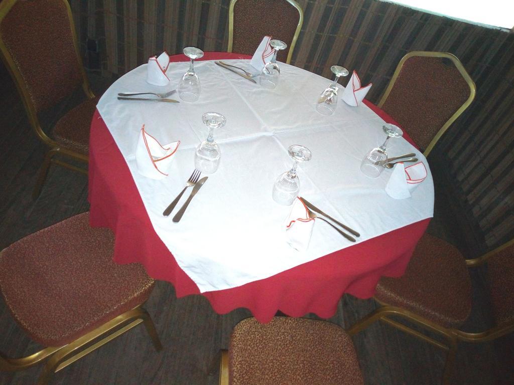 Hotel Framotel Криби Экстерьер фото