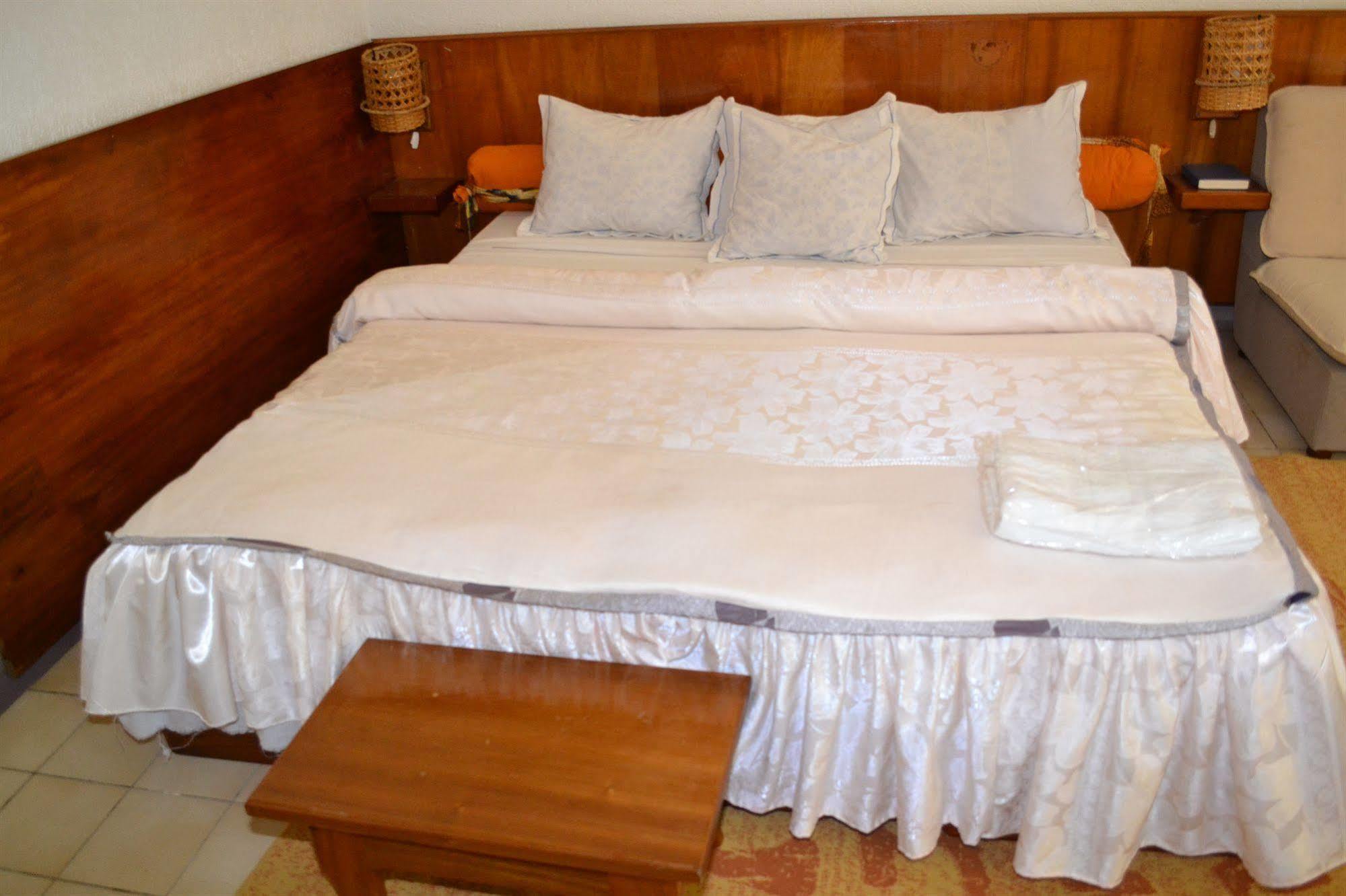 Hotel Framotel Криби Экстерьер фото
